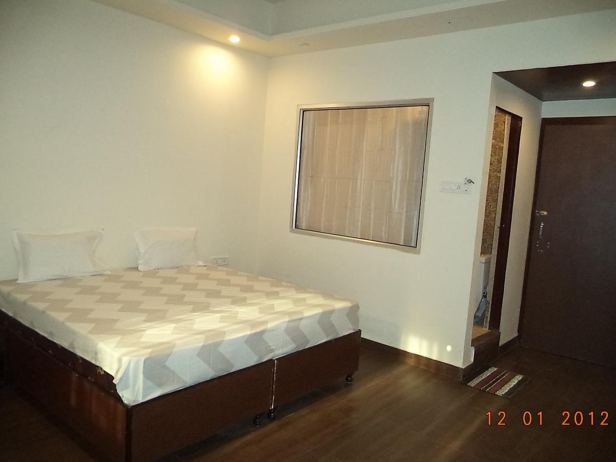 Abhi Rooms Jaipur Bagian luar foto