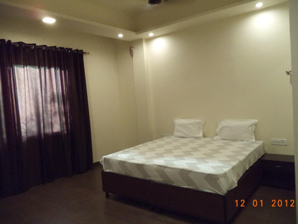 Abhi Rooms Jaipur Bagian luar foto