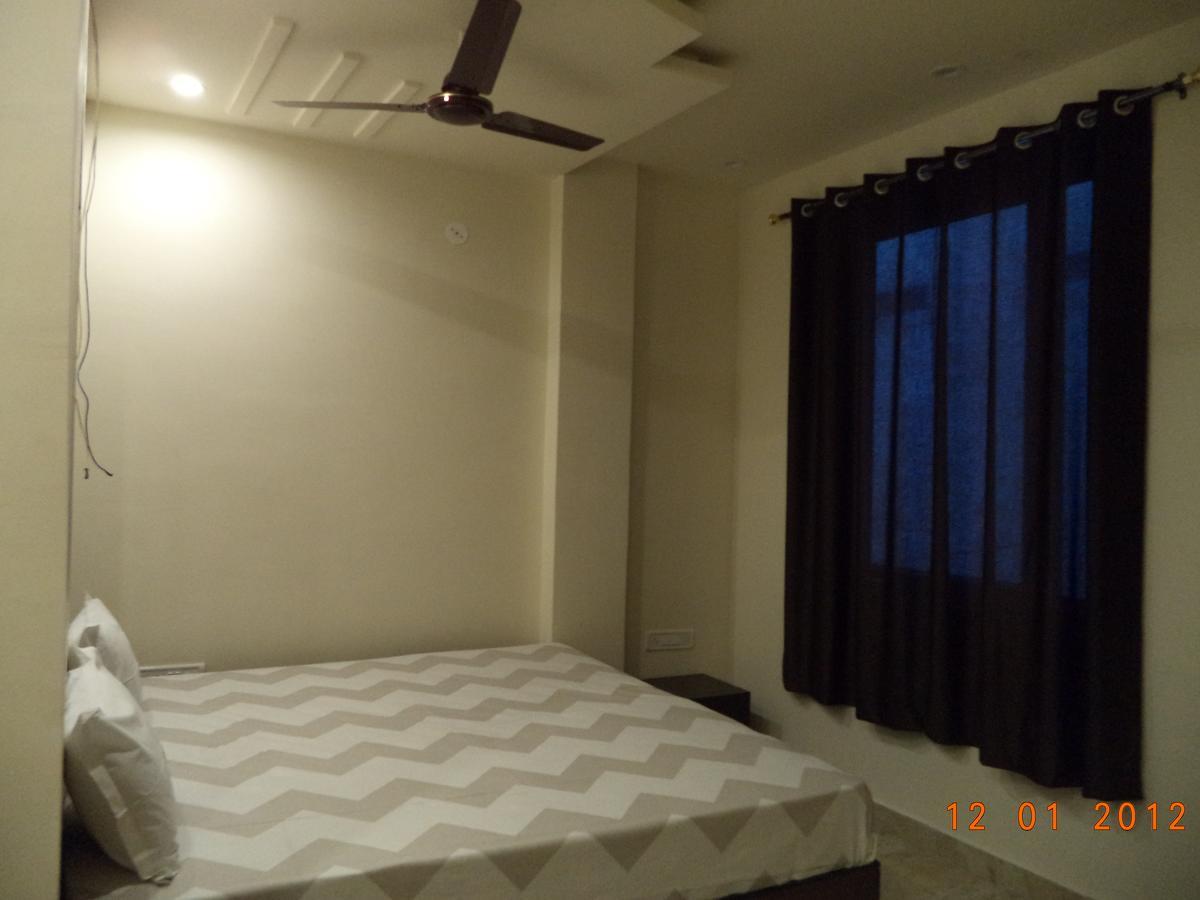 Abhi Rooms Jaipur Bagian luar foto