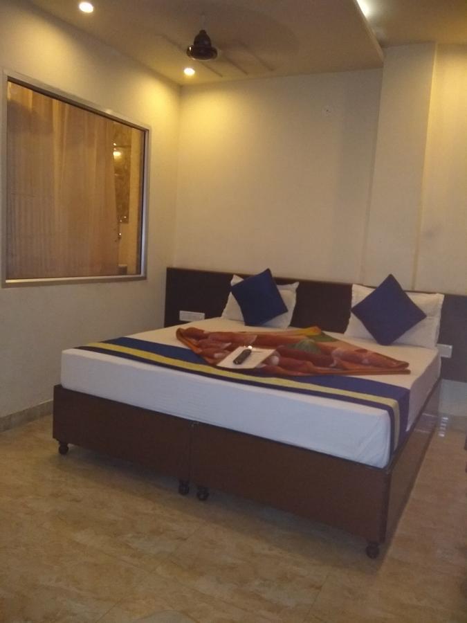 Abhi Rooms Jaipur Bagian luar foto